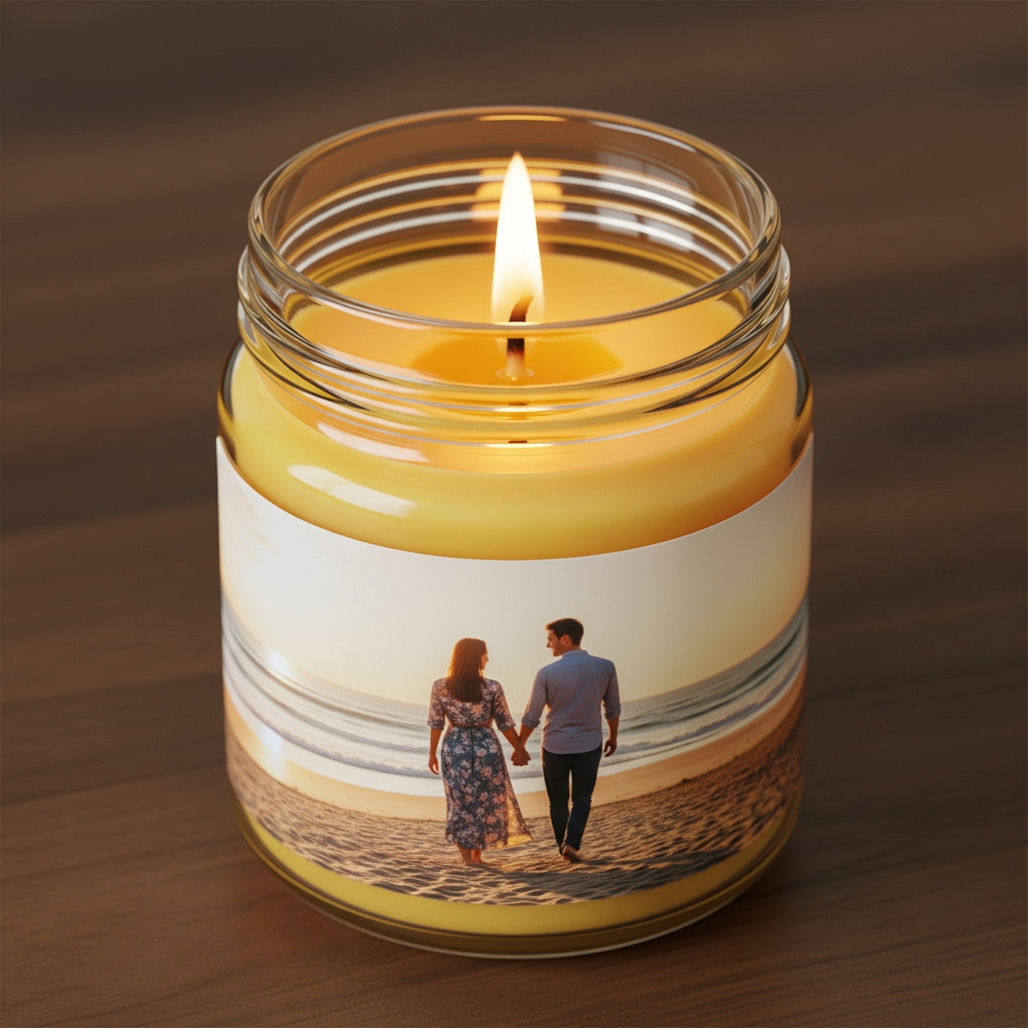 Unser 100% natürliche Bienenwachskerze mit individualisierbaren Etikett